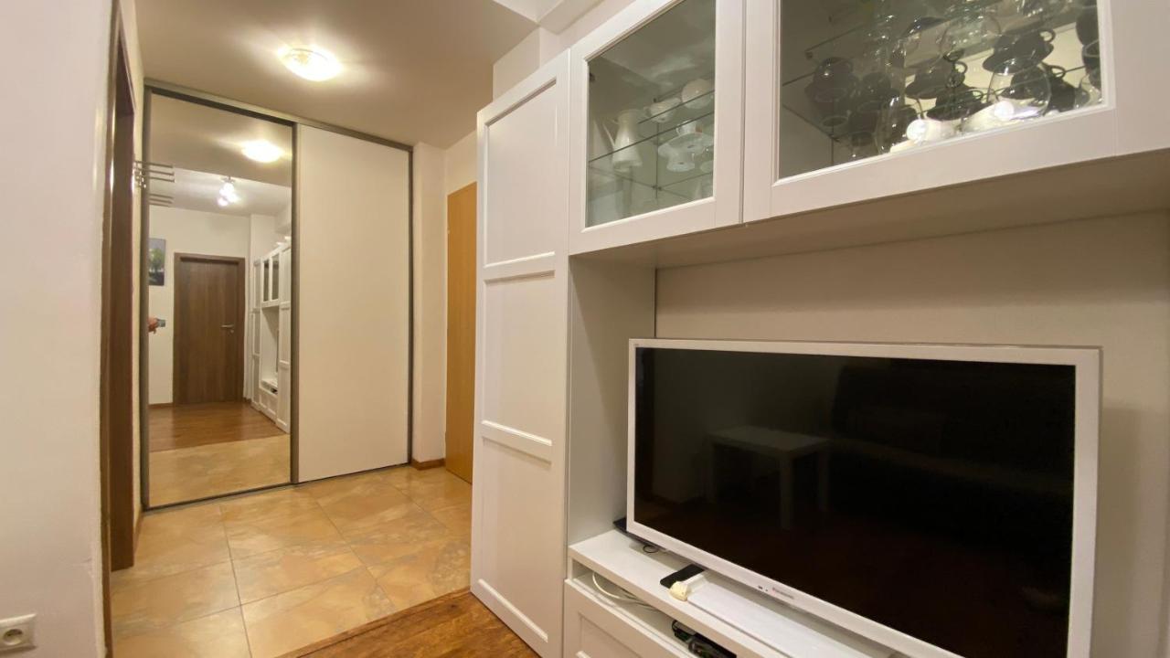 One-Bedroom Apartment with Balcony and Forest View