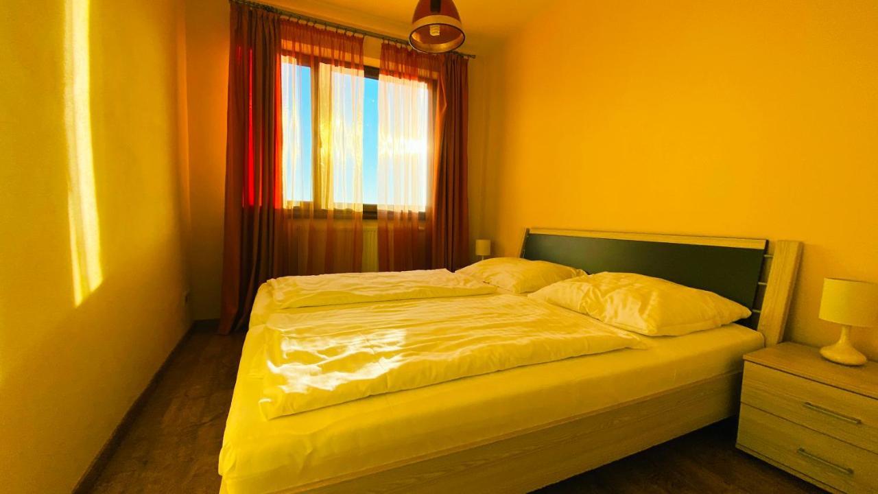 One-Bedroom Apartment with River View — photo 6